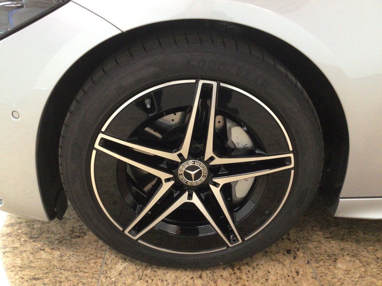 Fahrzeugbild 15 / 16