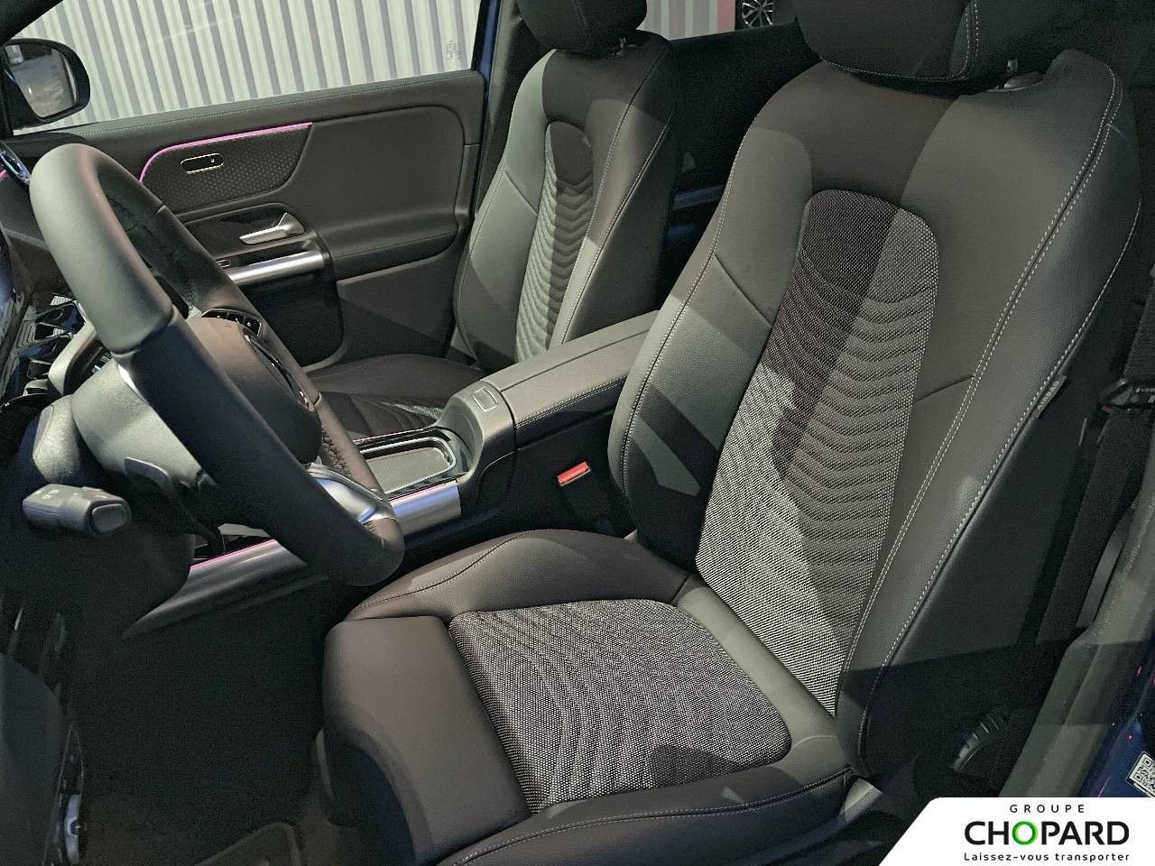 Photo du v&eacute;hicule 4 / 18