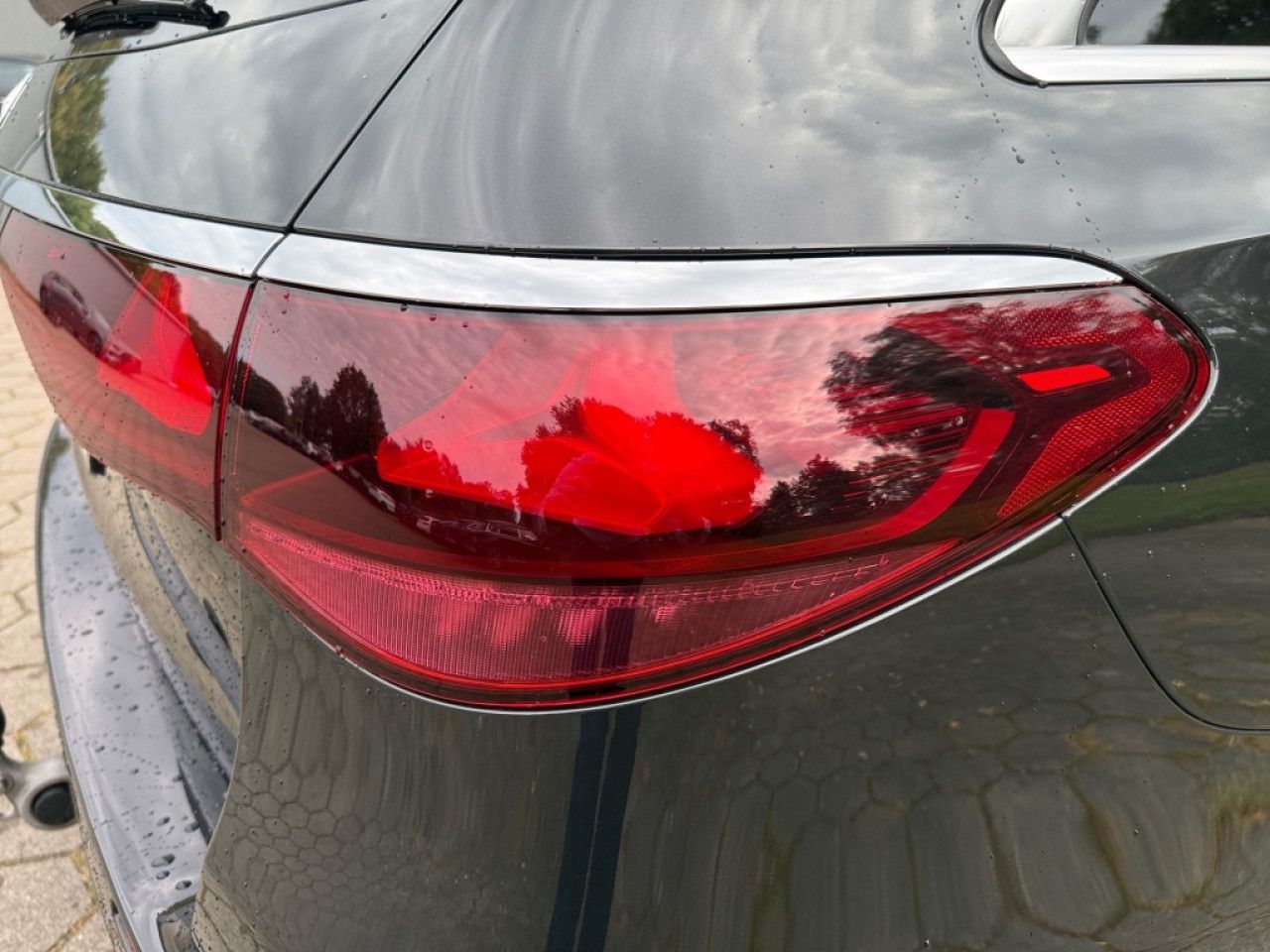 Mercedes-Benz E-Klasse – Bild 11