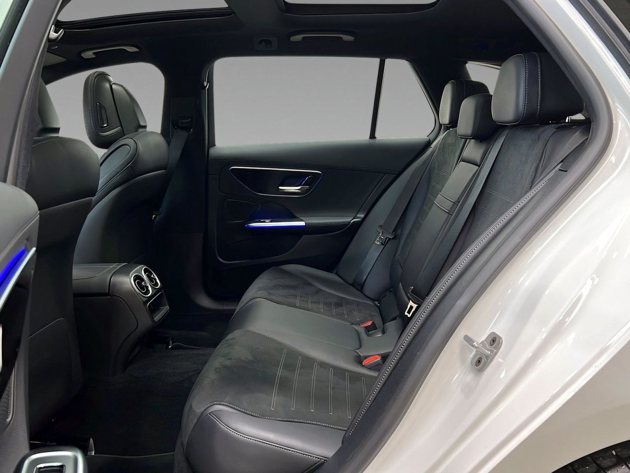 Mercedes-Benz C-Klasse – Bild 13