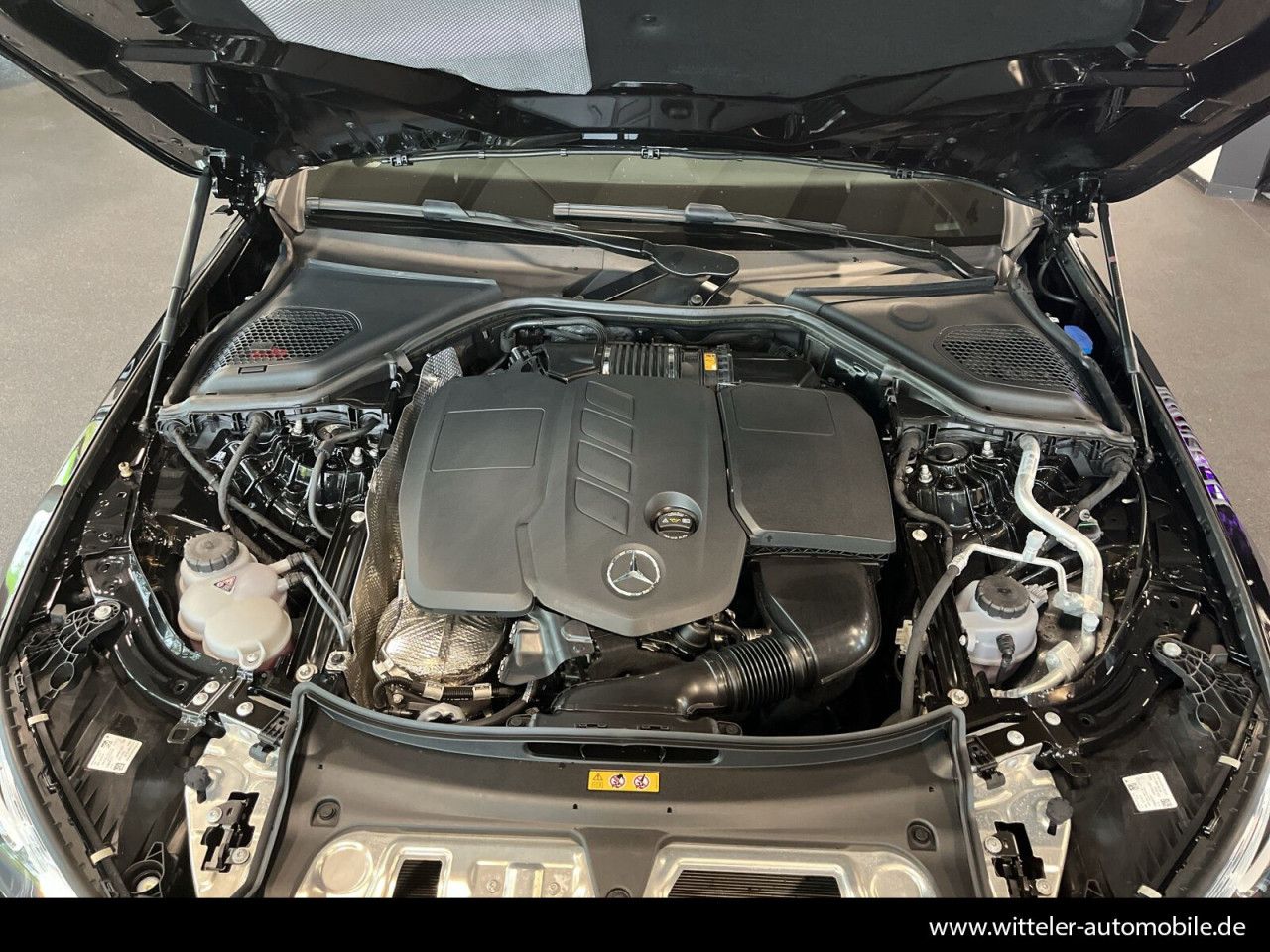 Mercedes-Benz E-Klasse – Bild 19