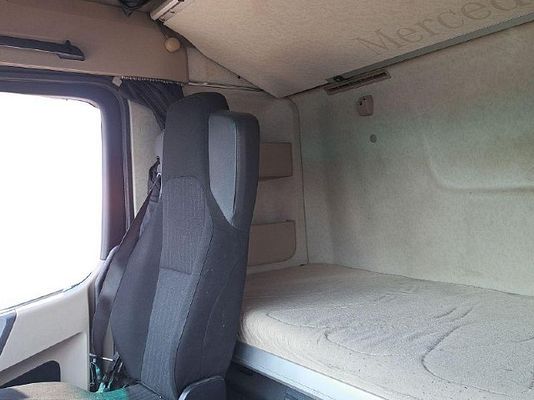 Vehicle image 13 / 20