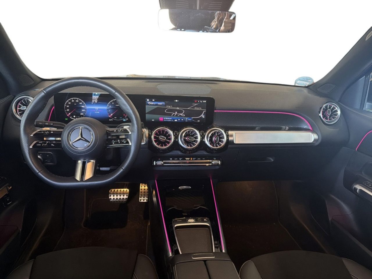 Mercedes-Benz GLB – Bild 8