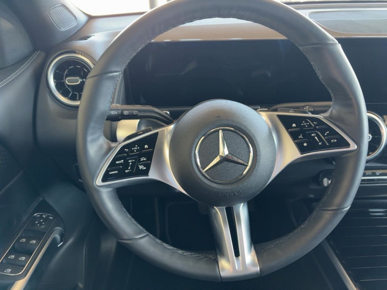 Mercedes-Benz GLB – Bild 14