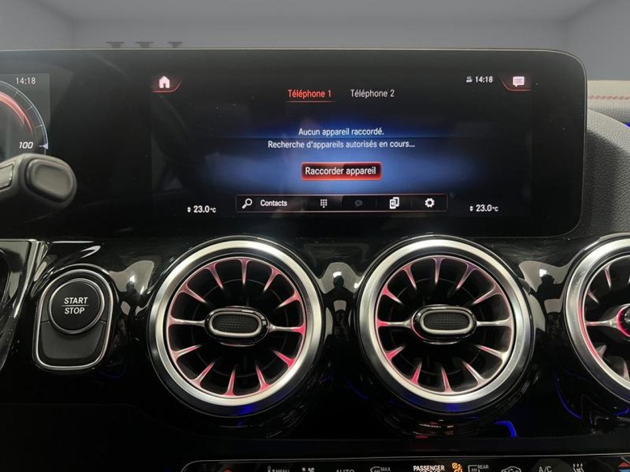 Photo du v&eacute;hicule 16 / 18