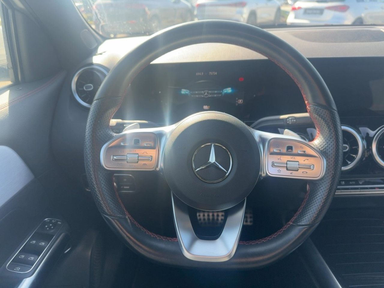 Fahrzeugbild 10 / 13