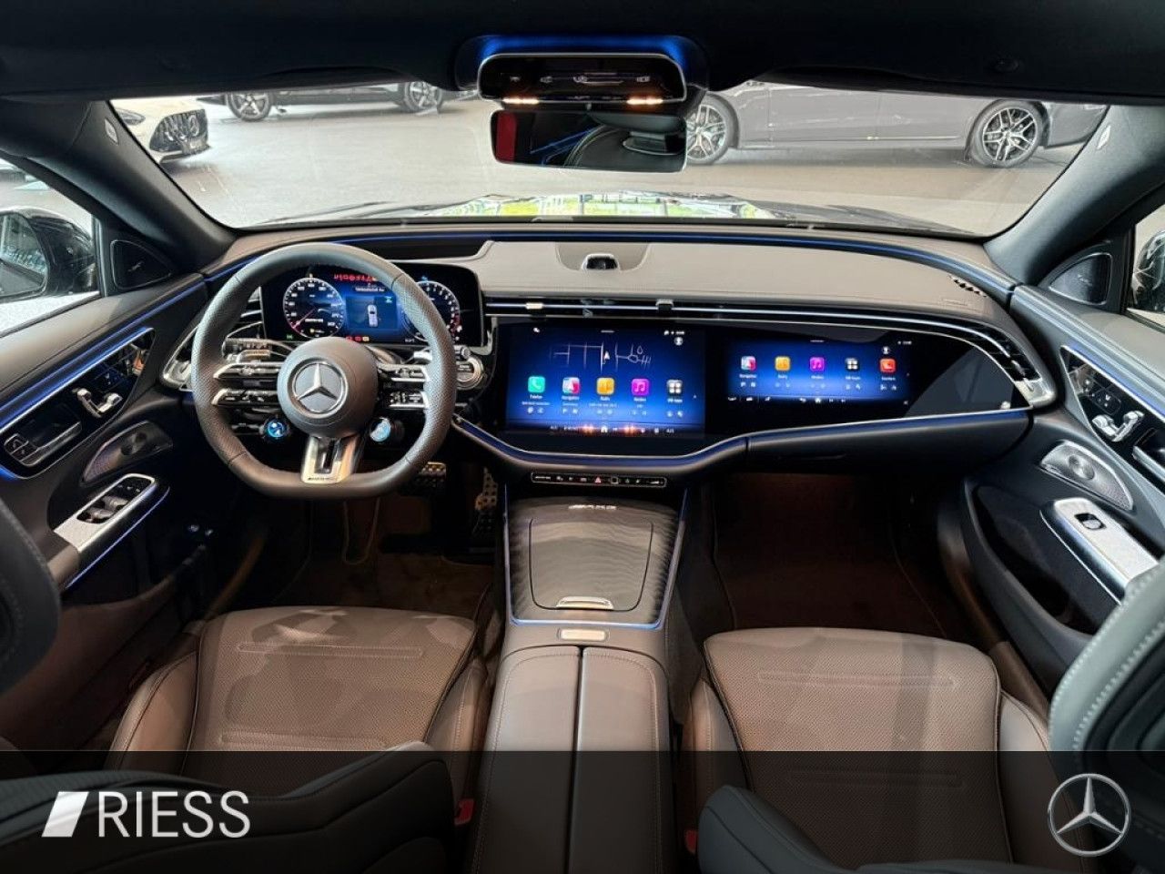 Mercedes-Benz E-Klasse – Bild 13