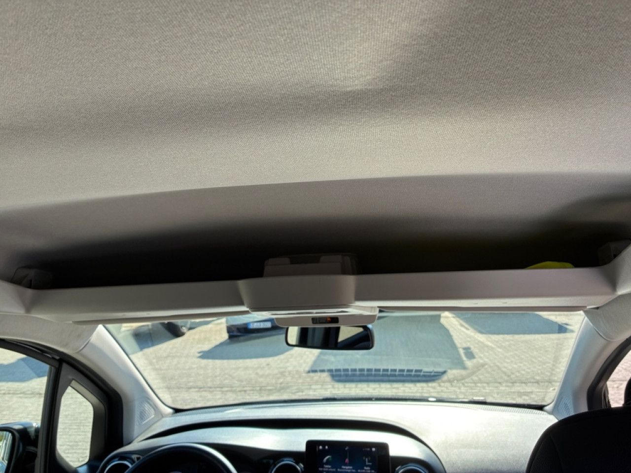 Mercedes-Benz EQT – Bild 13