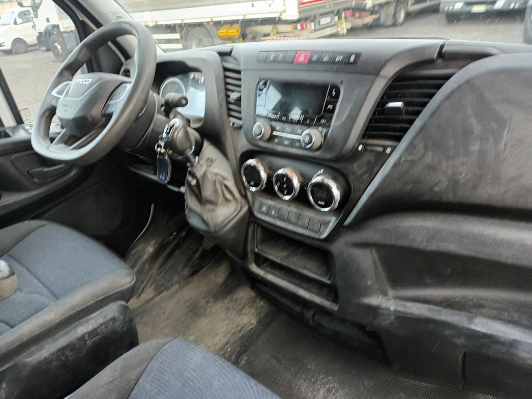 IVECO | LEGGERI 35C14 D