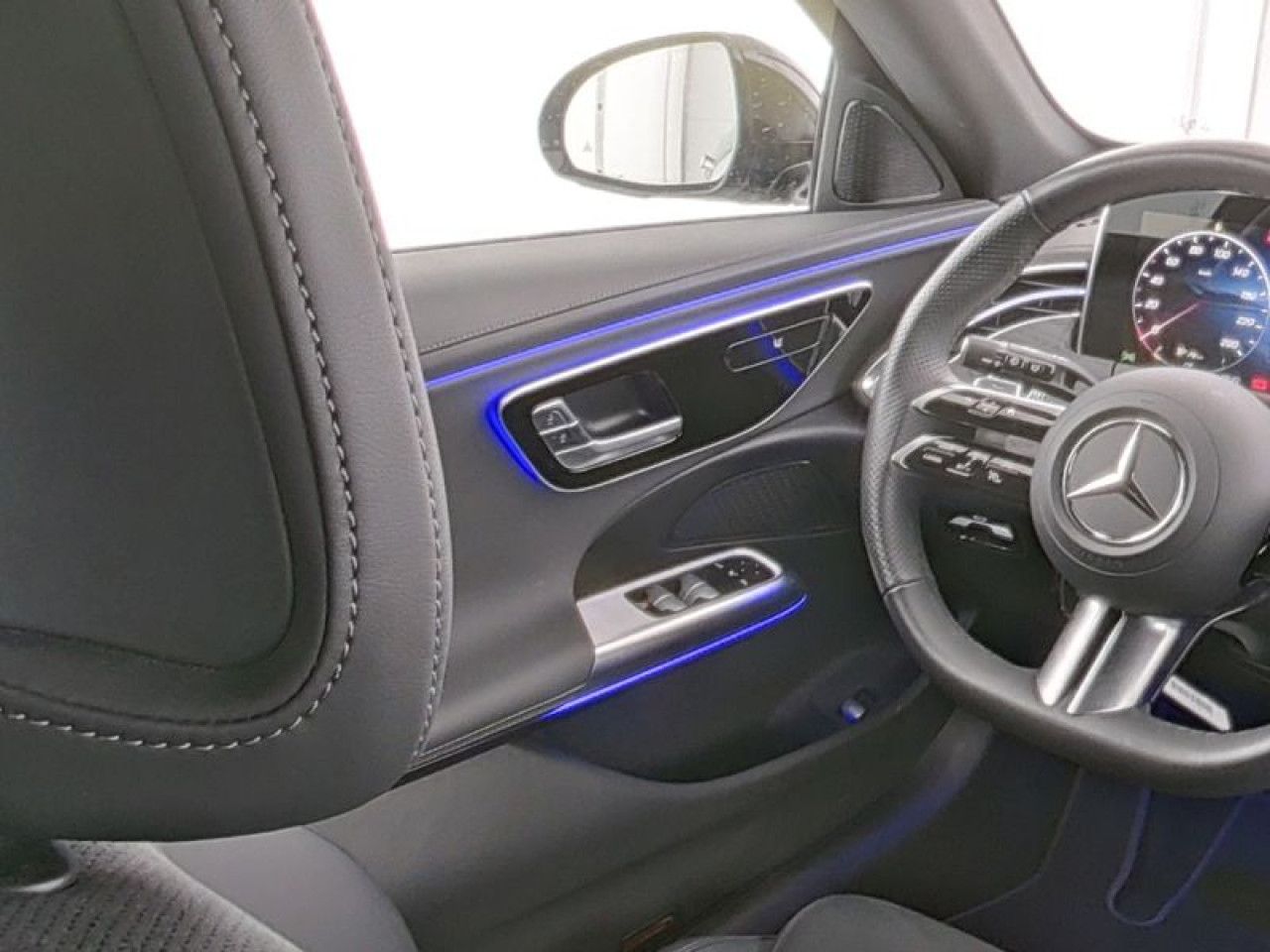 Mercedes-Benz E-Klasse – Bild 8