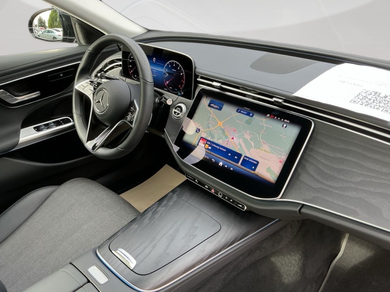 Mercedes-Benz E-Klasse – Bild 9