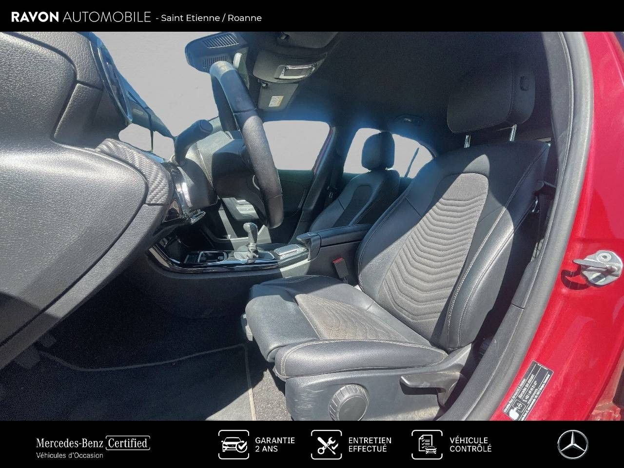 Photo du v&eacute;hicule 16 / 18