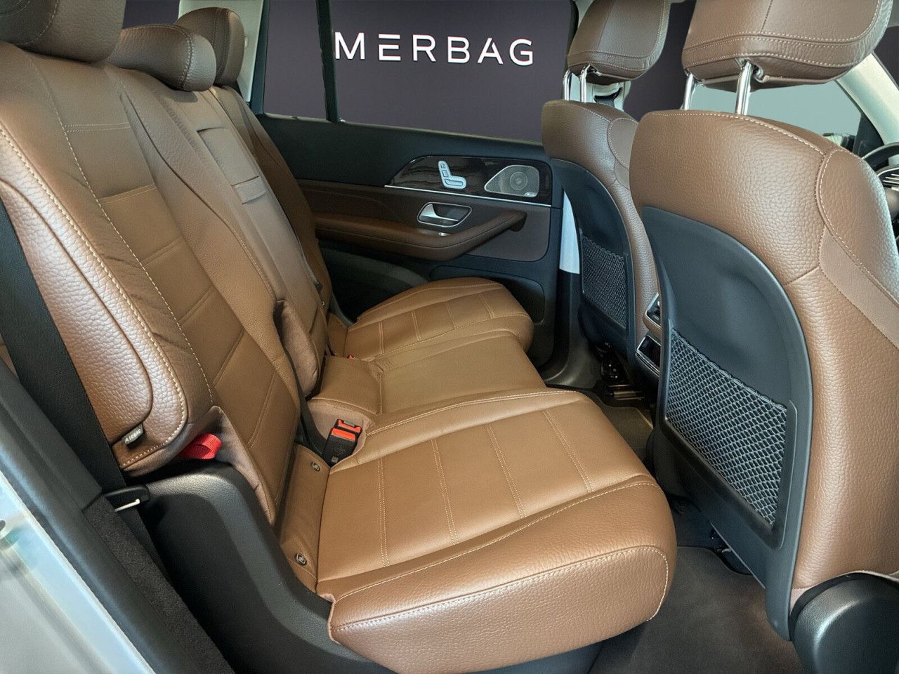 Mercedes-Benz GLS – Bild 12
