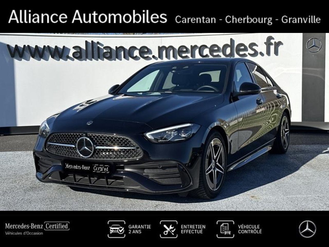 Photo du v&eacute;hicule 1 / 18