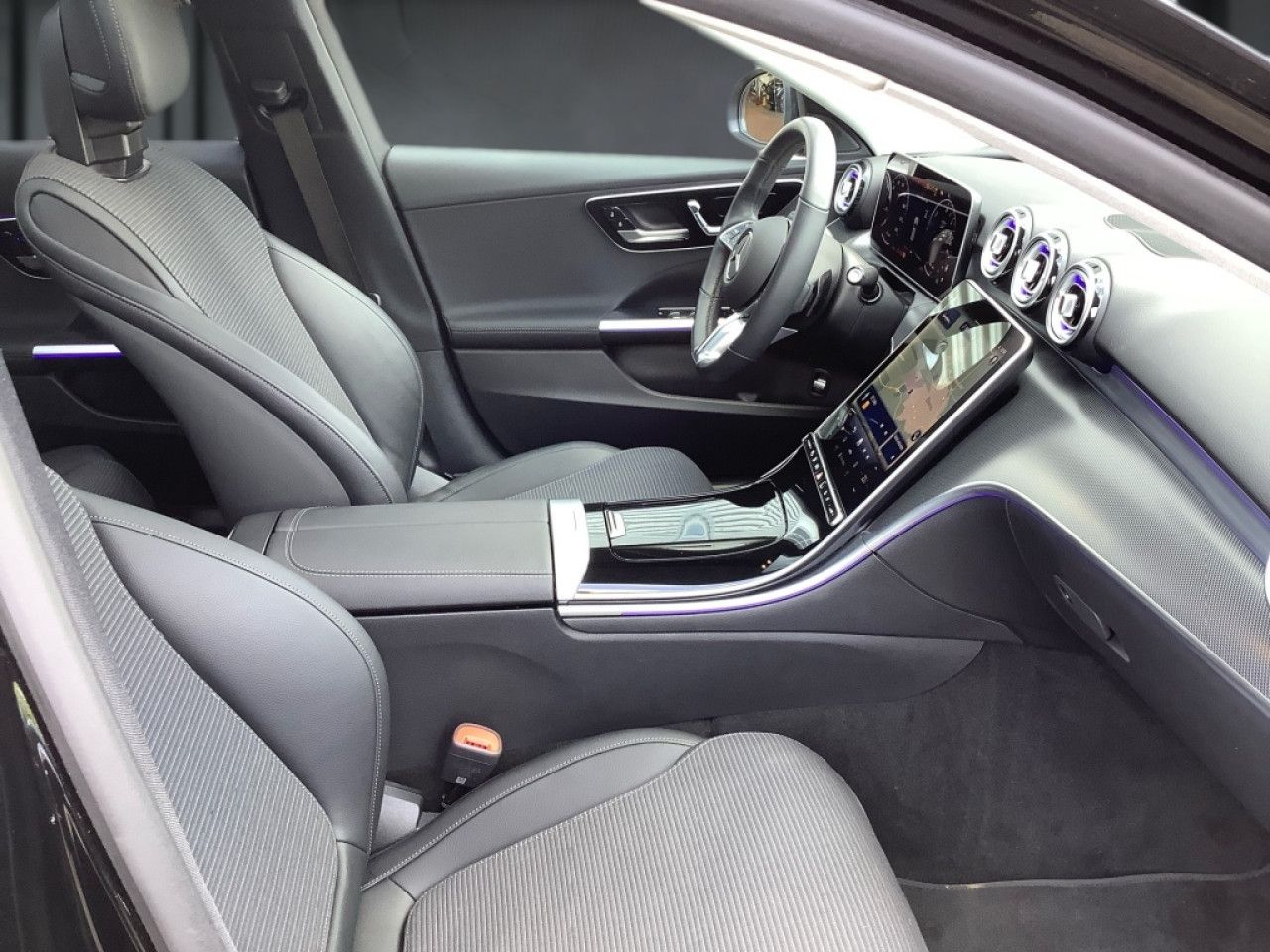 Mercedes-Benz C-Klasse – Bild 15