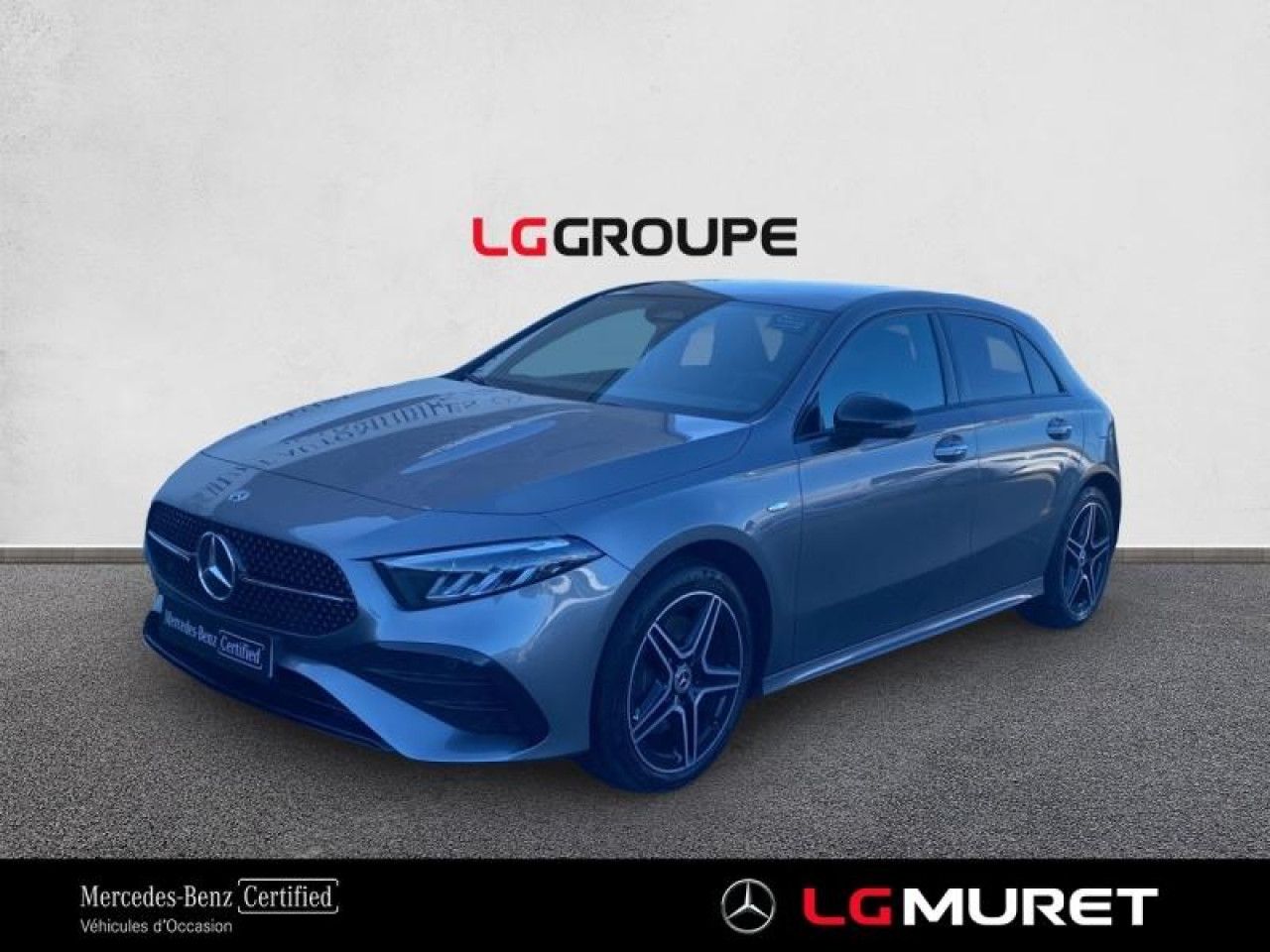 Photo du v&eacute;hicule 1 / 18