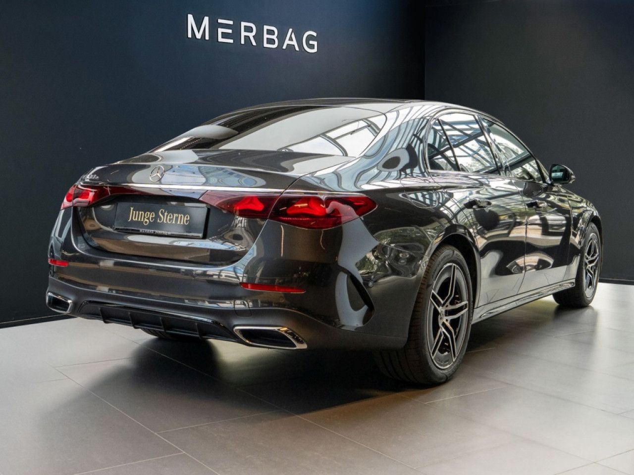 Mercedes-Benz E-Klasse – Bild 3