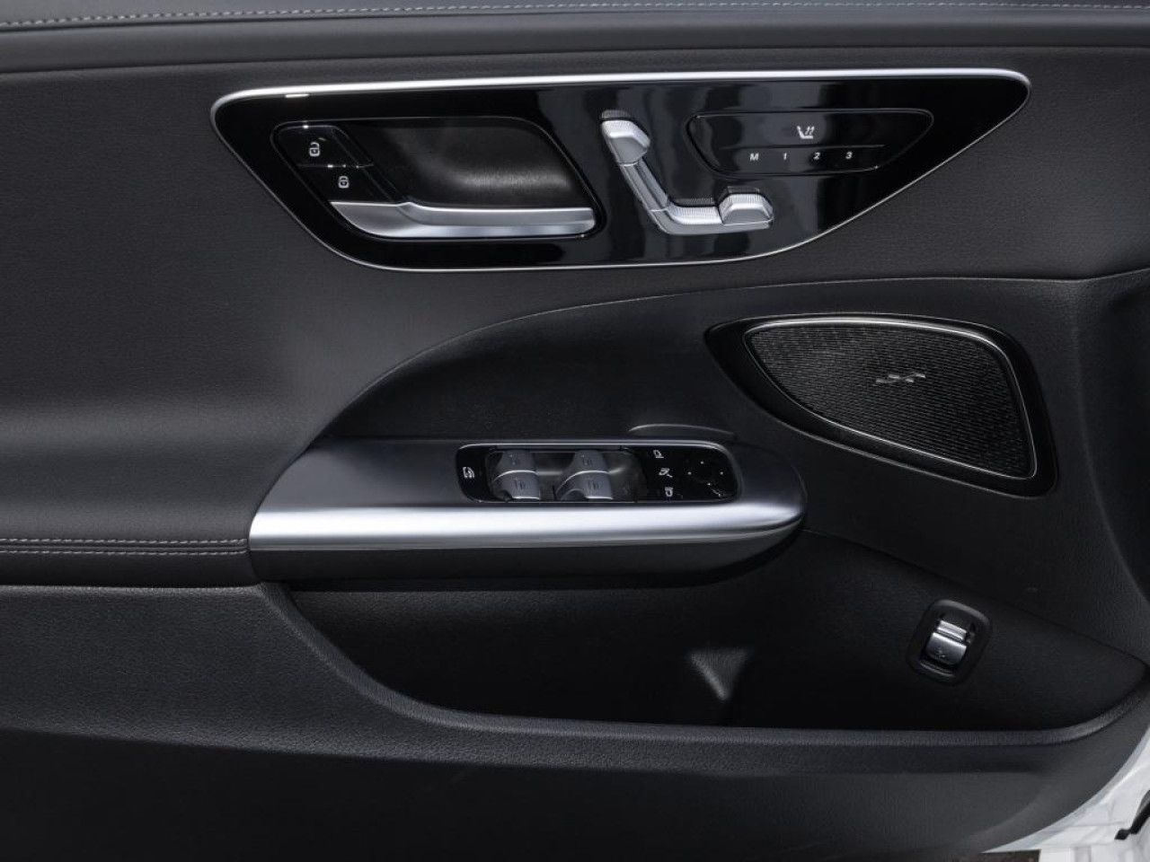 Mercedes-Benz C-Klasse – Bild 14