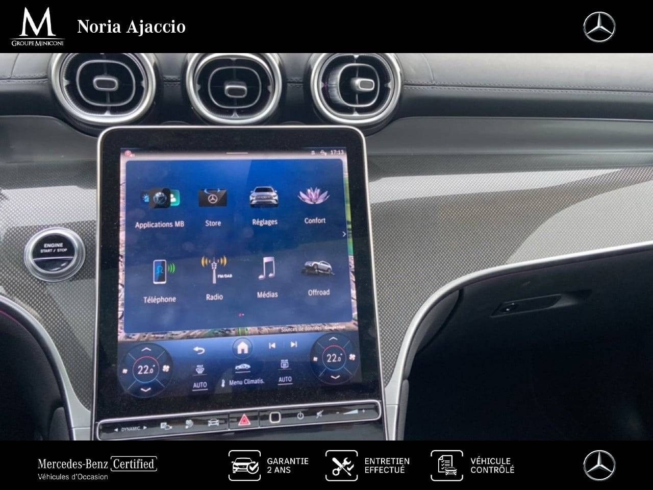 Photo du v&eacute;hicule 16 / 18