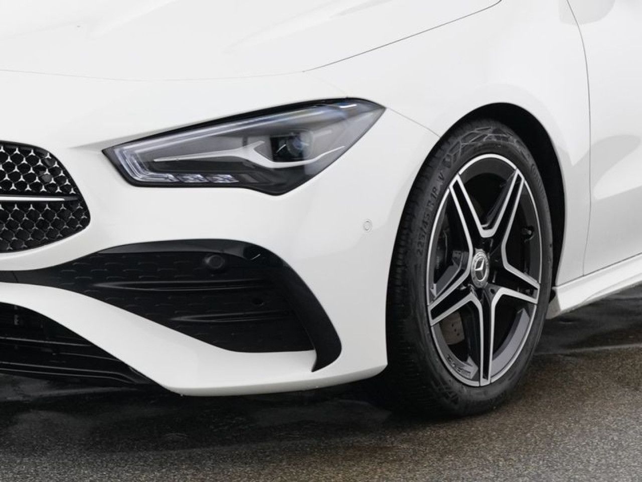 Mercedes-Benz CLA – Bild 3
