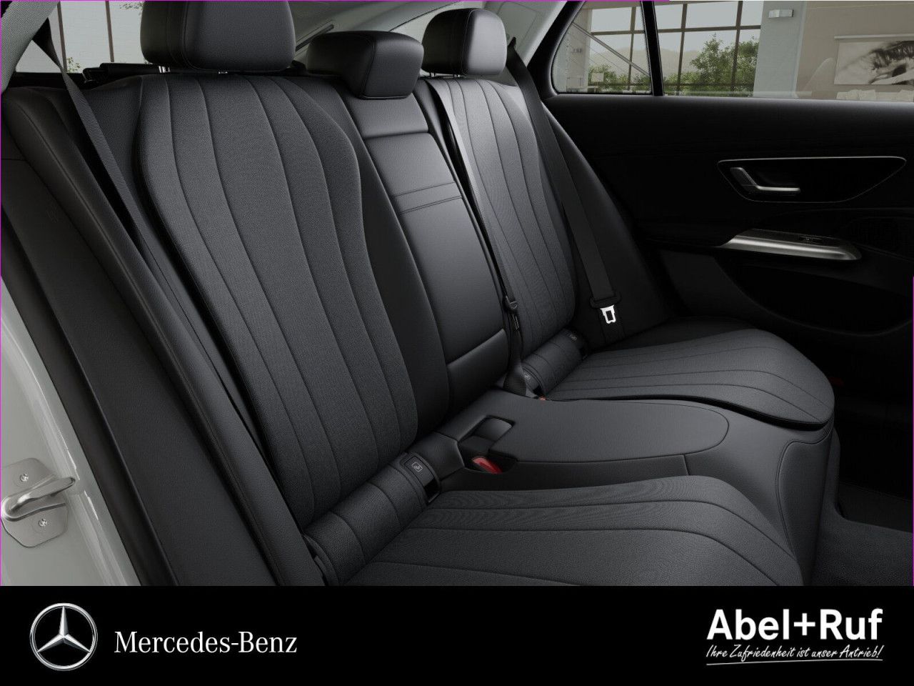 Mercedes-Benz E-Klasse – Bild 8