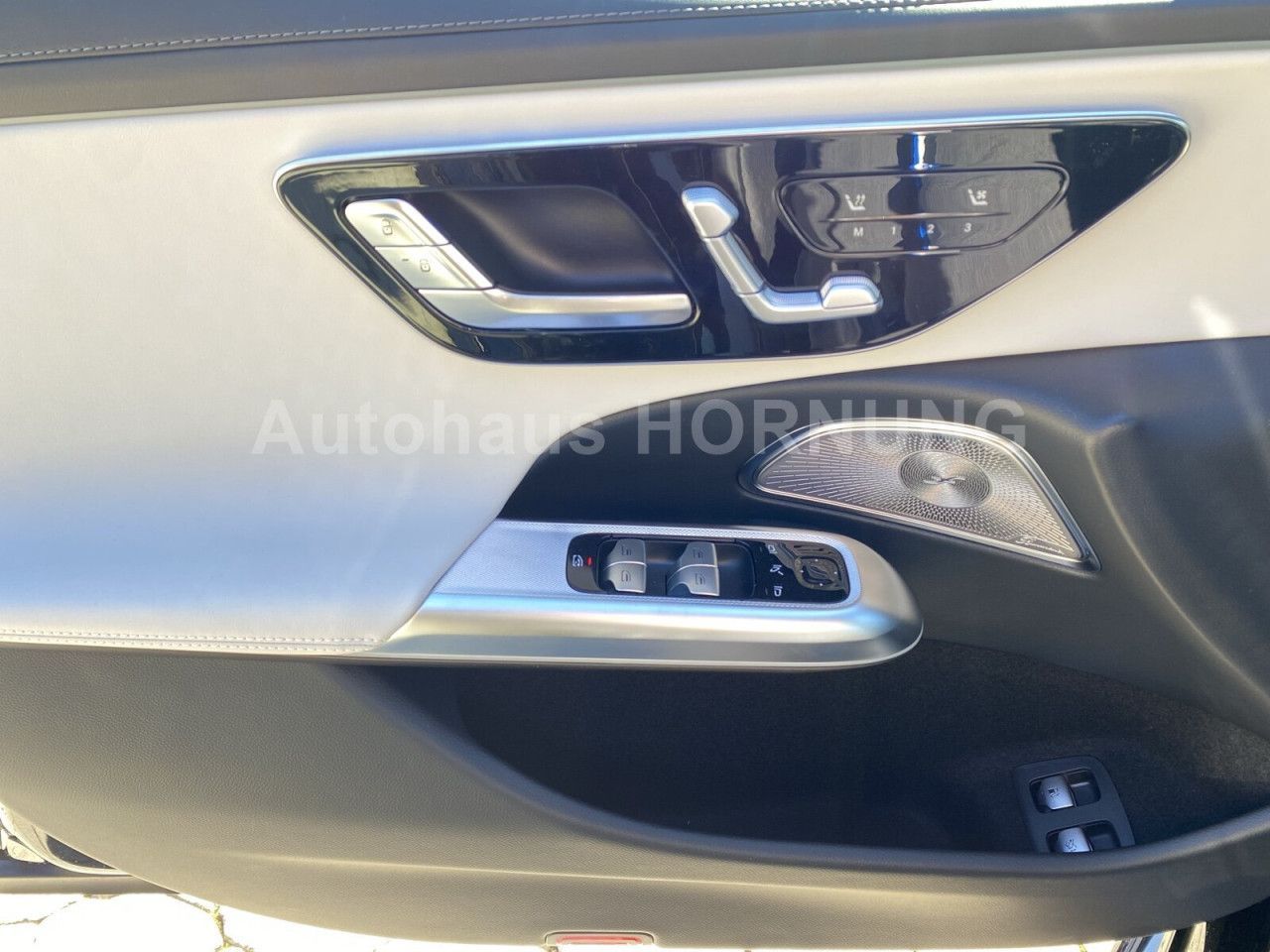 Mercedes-Benz E-Klasse – Bild 14