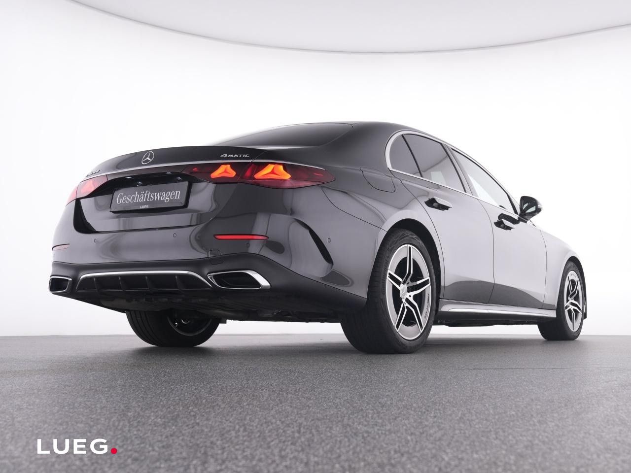 Mercedes-Benz E-Klasse – Bild 7