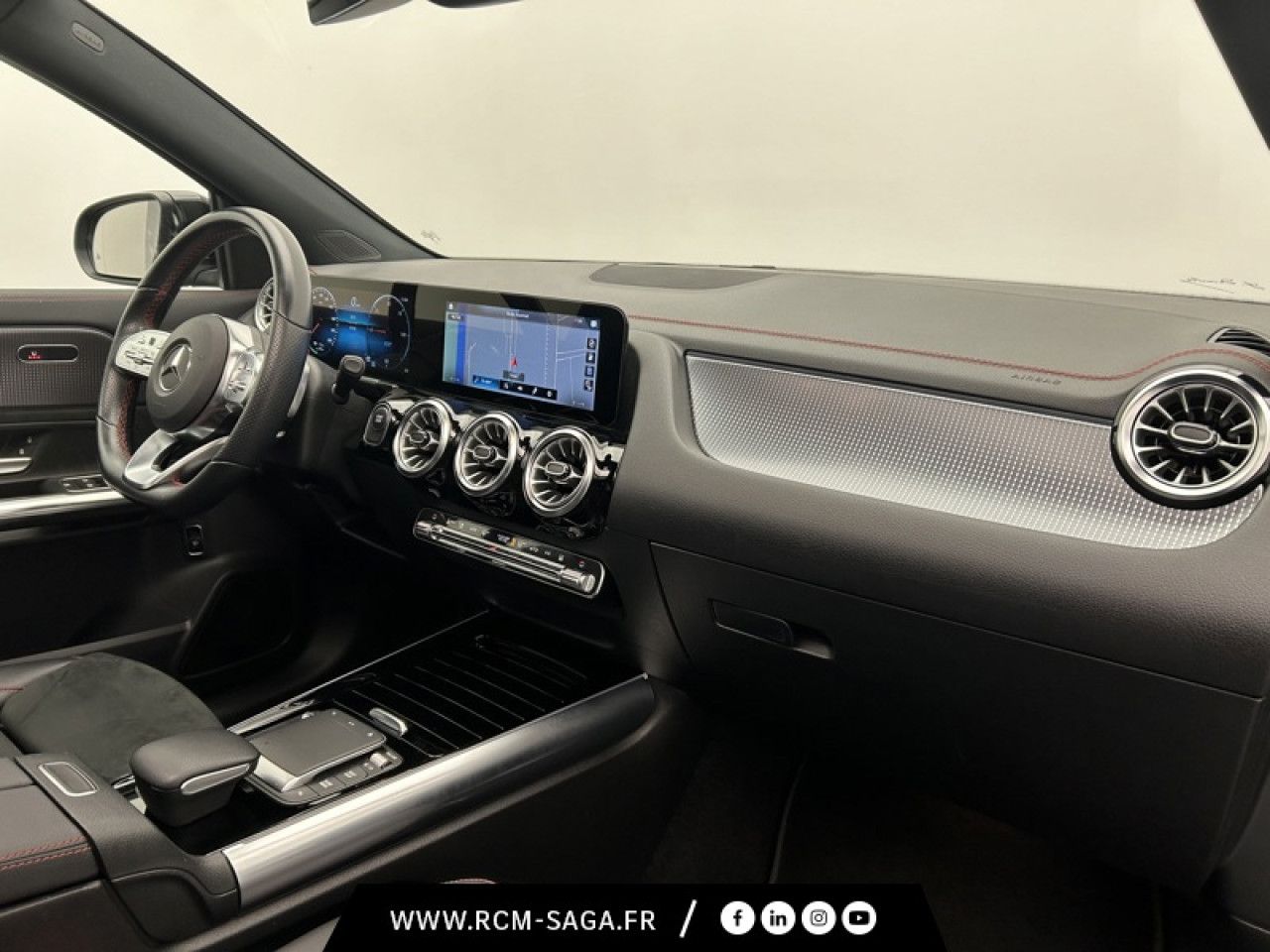 Photo du v&eacute;hicule 8 / 18