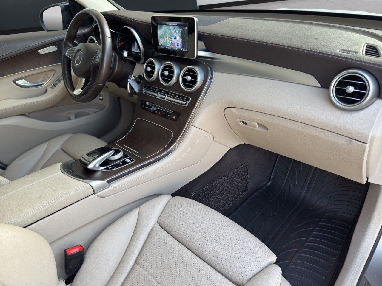 Fahrzeugbild 24 / 24