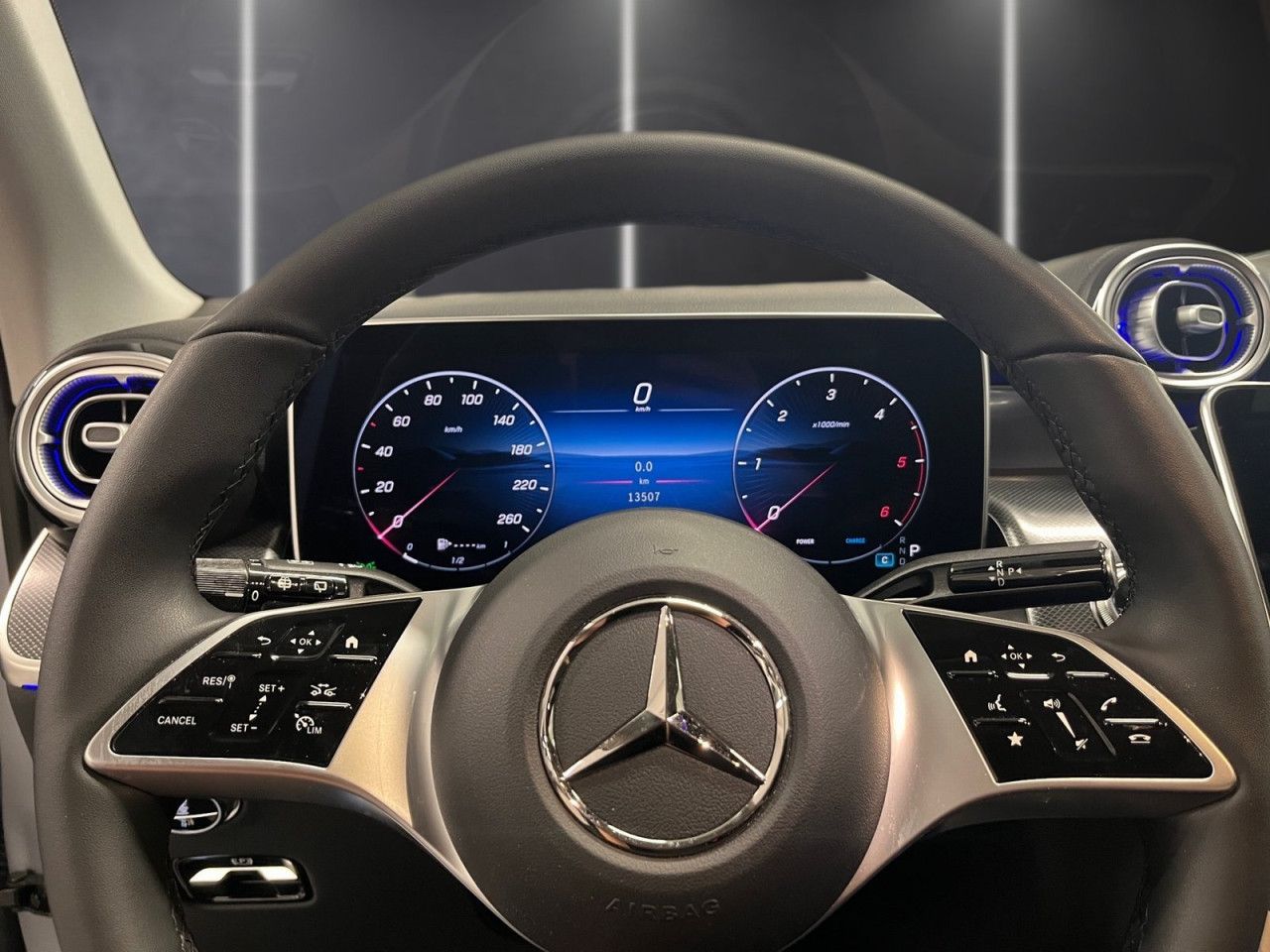 Mercedes-Benz GLC – Bild 8