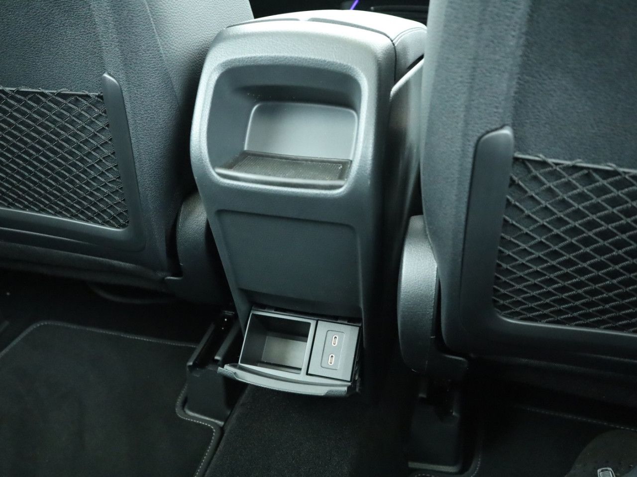 Mercedes-Benz GLB – Bild 24