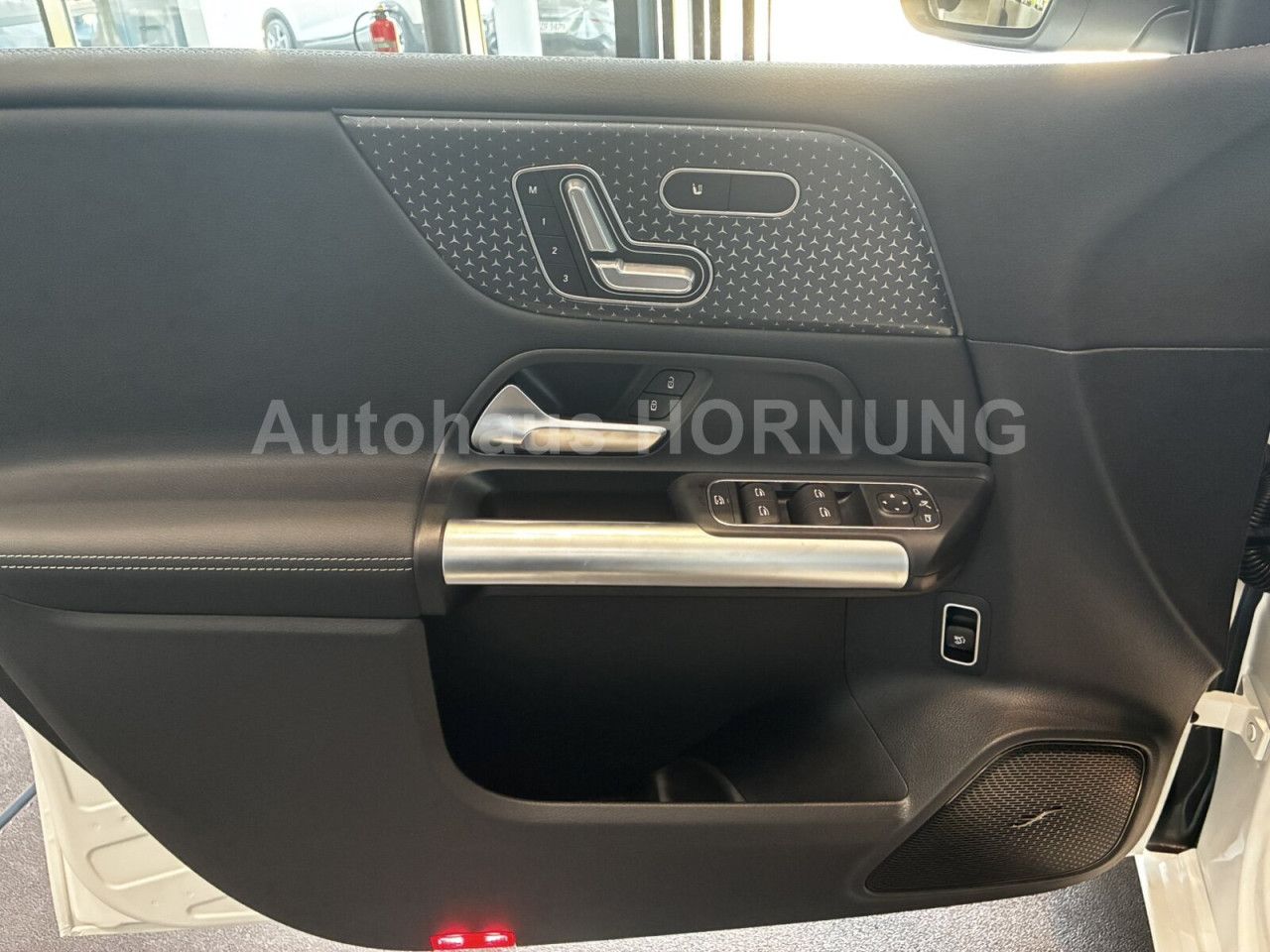 Fahrzeugbild 10 / 15