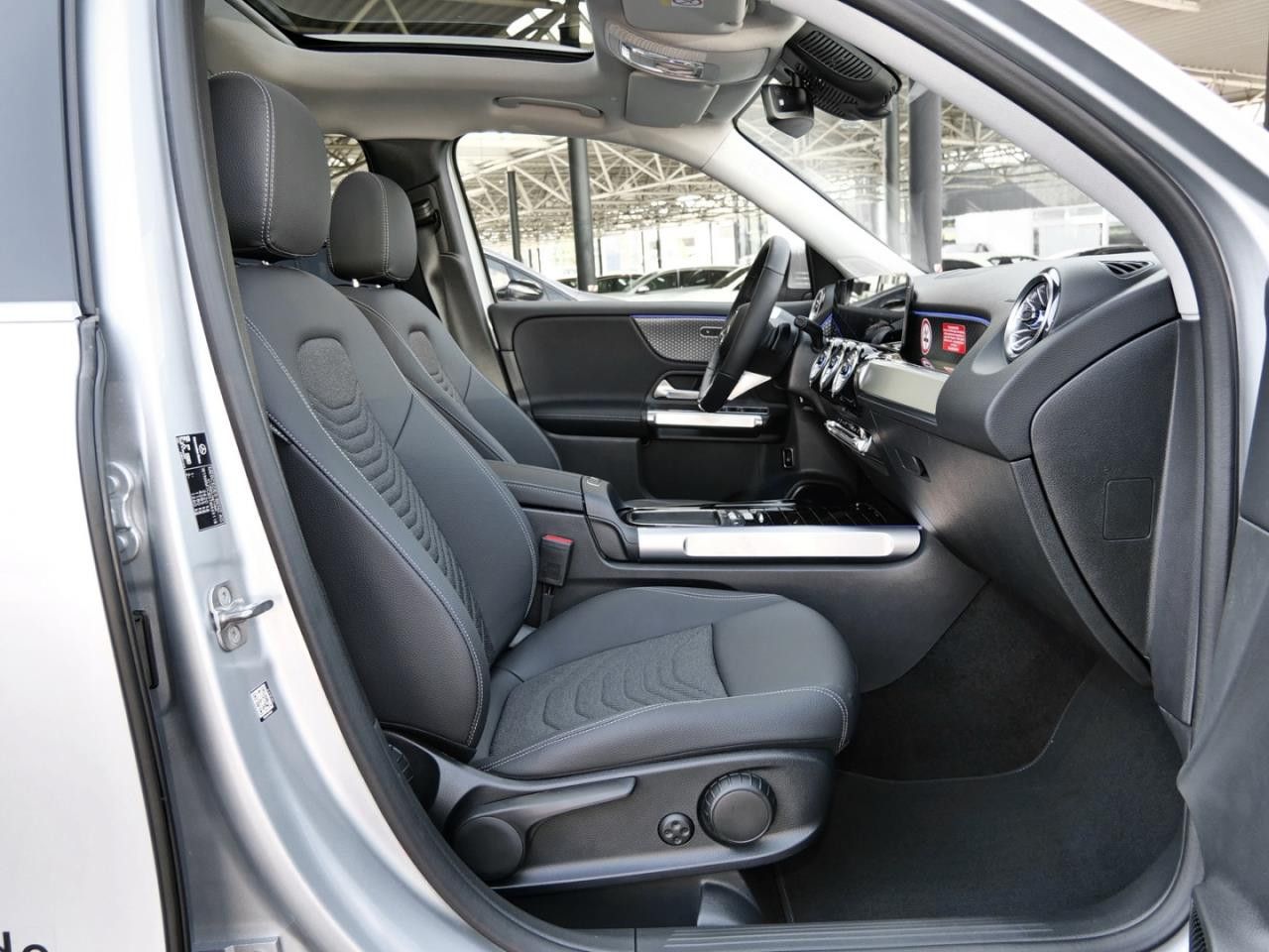 Mercedes-Benz GLB – Bild 9
