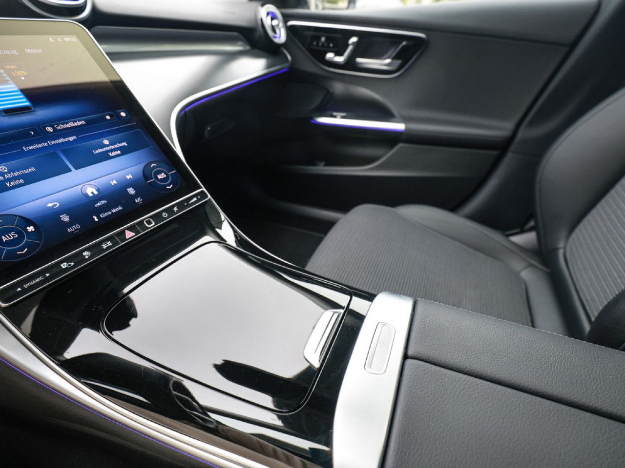 Mercedes-Benz C-Klasse – Bild 16