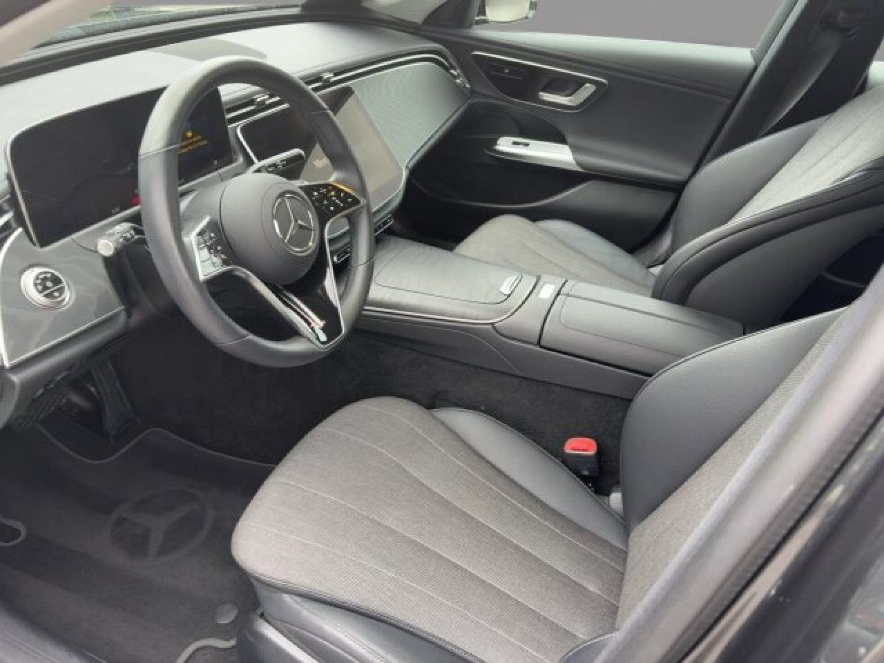 Mercedes-Benz E-Klasse – Bild 8