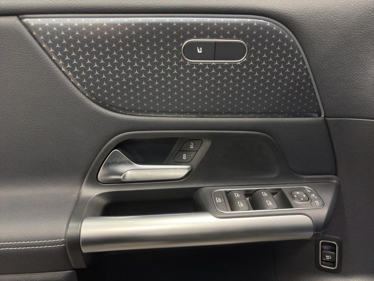 Fahrzeugbild 14 / 15