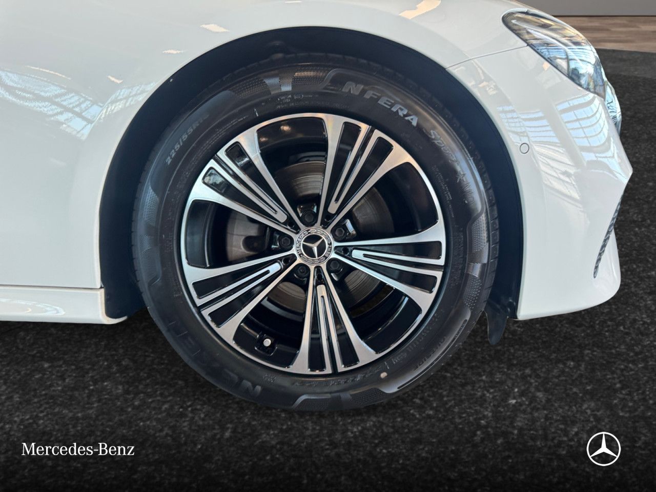 Mercedes-Benz E-Klasse – Bild 4
