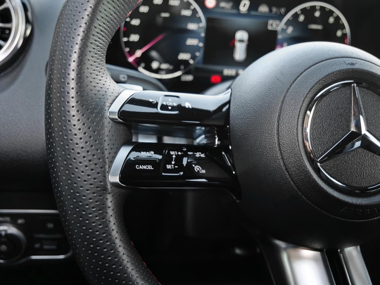 Mercedes-Benz GLB – Bild 10