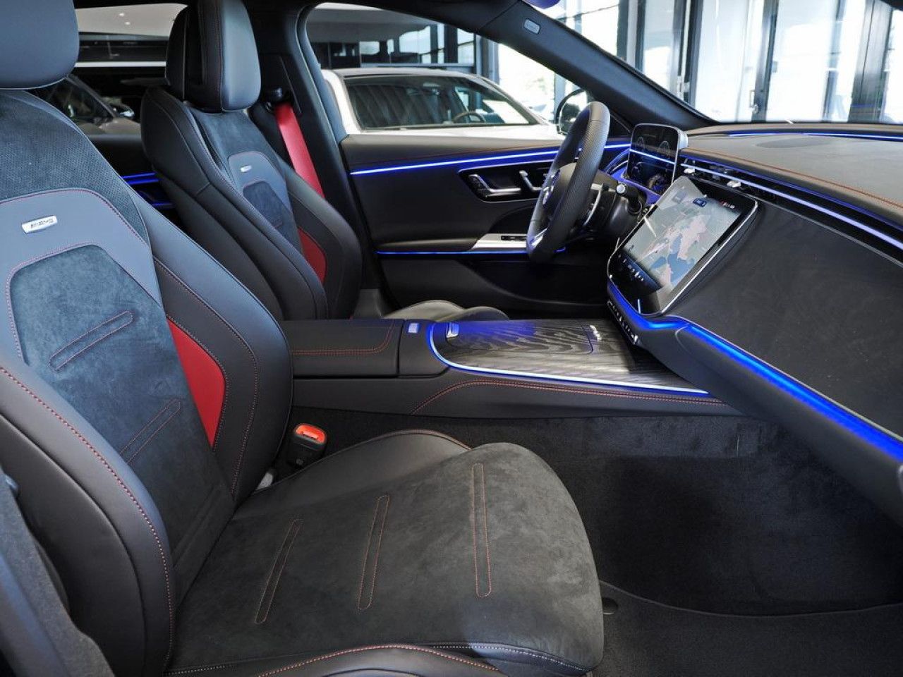 Mercedes-Benz E-Klasse – Bild 12