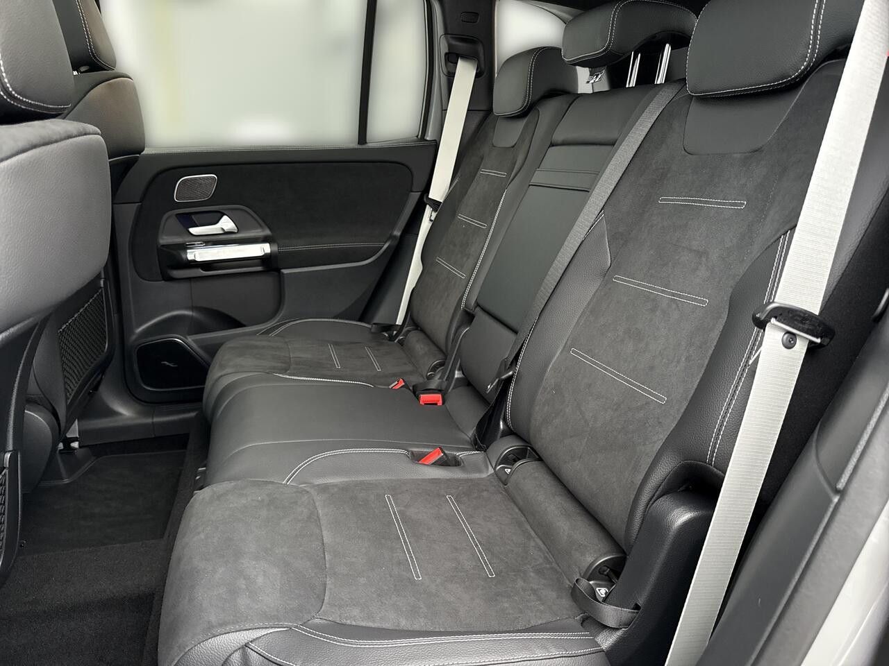 Zdjęcie pojazdu 17 / 24