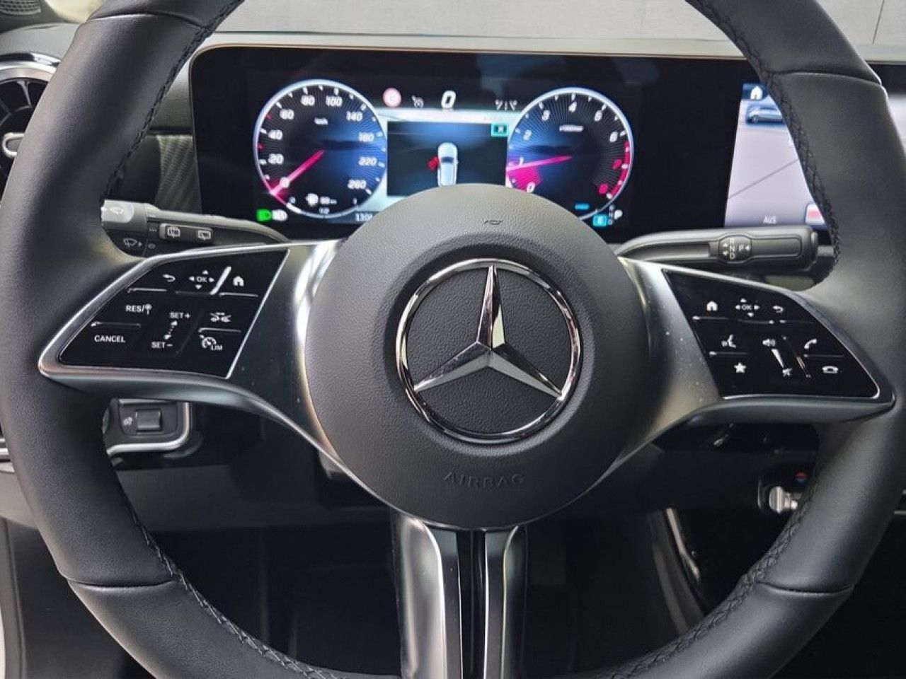 Mercedes-Benz A-Klasse – Bild 11