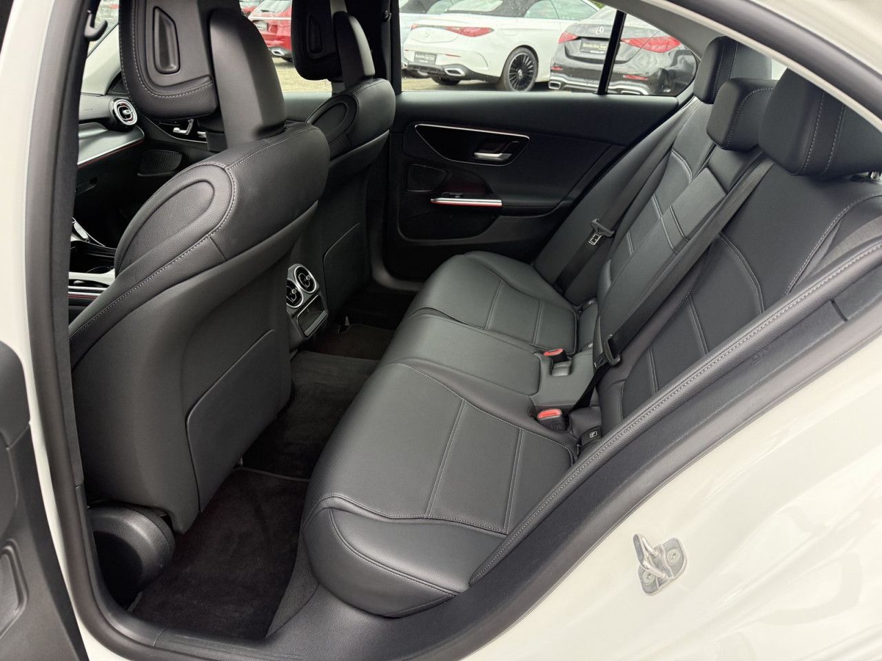 Mercedes-Benz C-Klasse – Bild 11