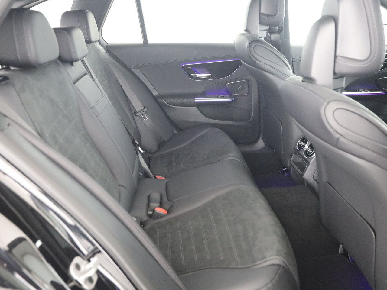 Mercedes-Benz C-Klasse – Bild 14
