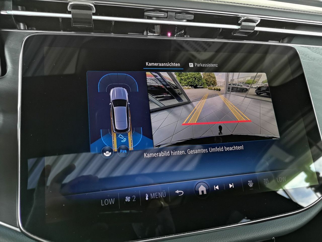 Mercedes-Benz E-Klasse – Bild 23