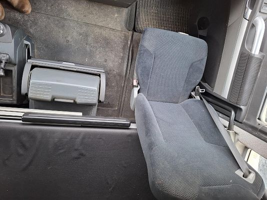 Vehicle image 12 / 12