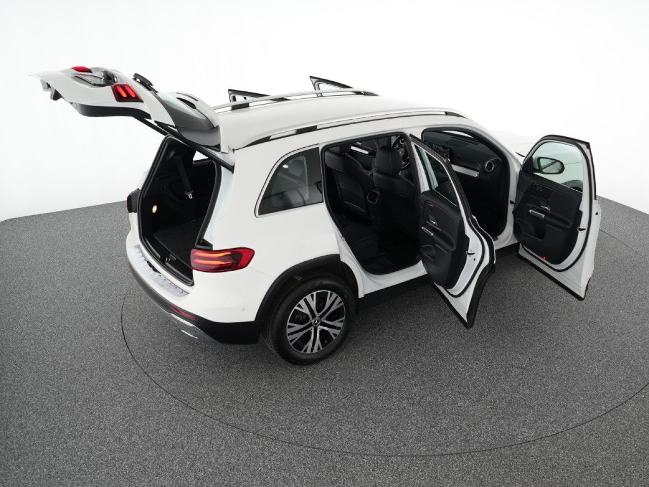 Mercedes-Benz GLB – Bild 13