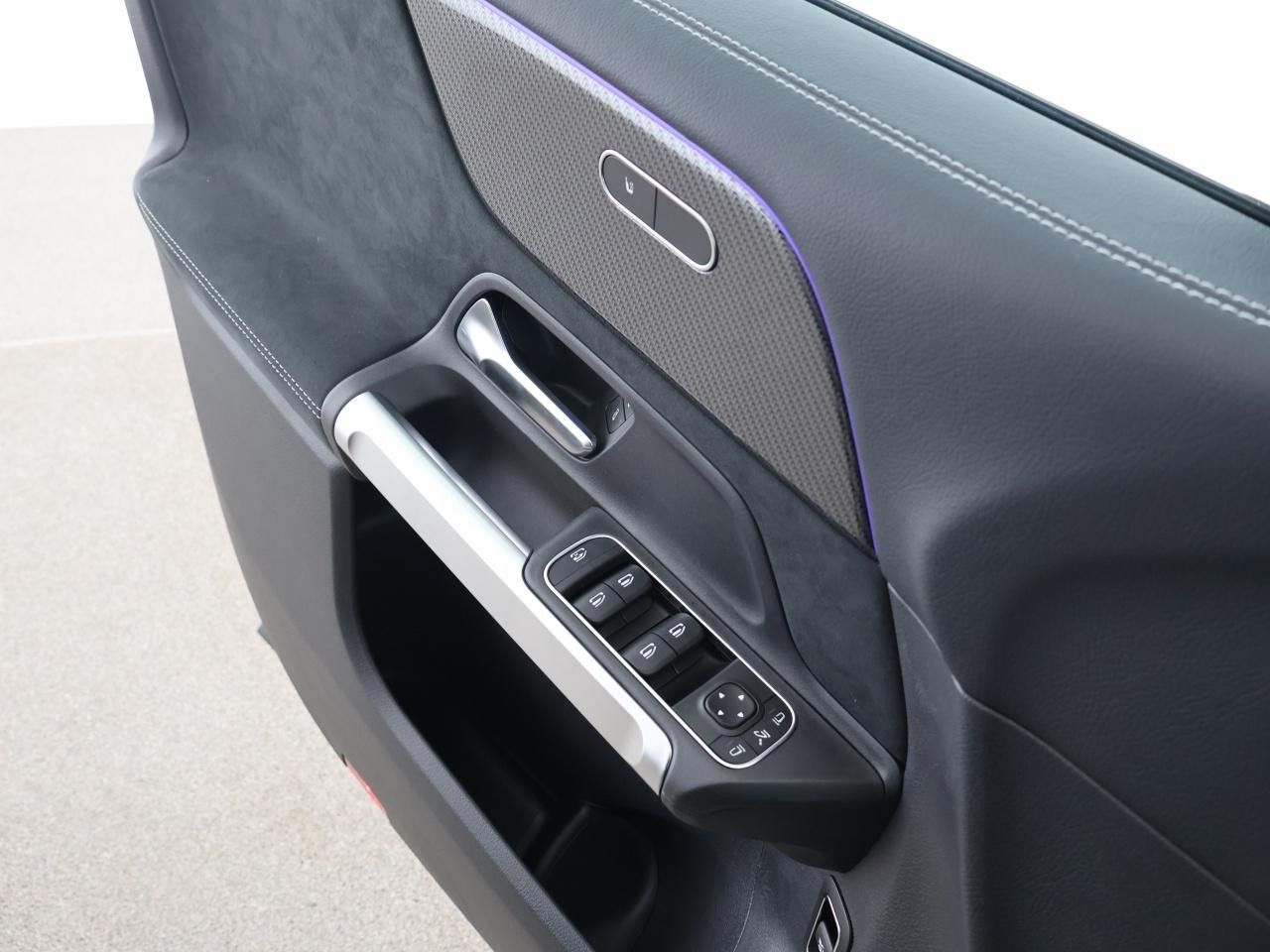 Mercedes-Benz GLB – Bild 13