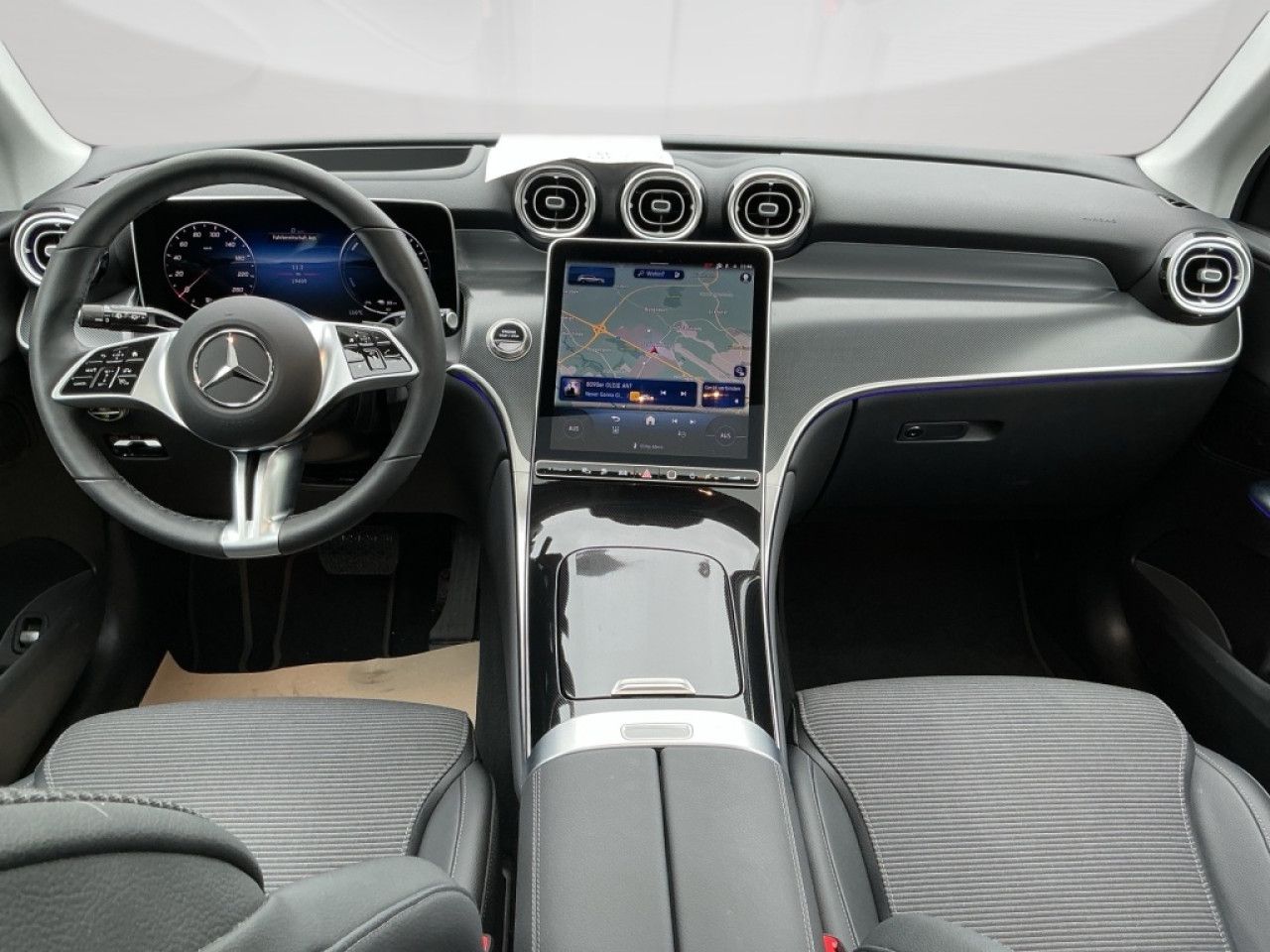 Mercedes-Benz GLC – Bild 11