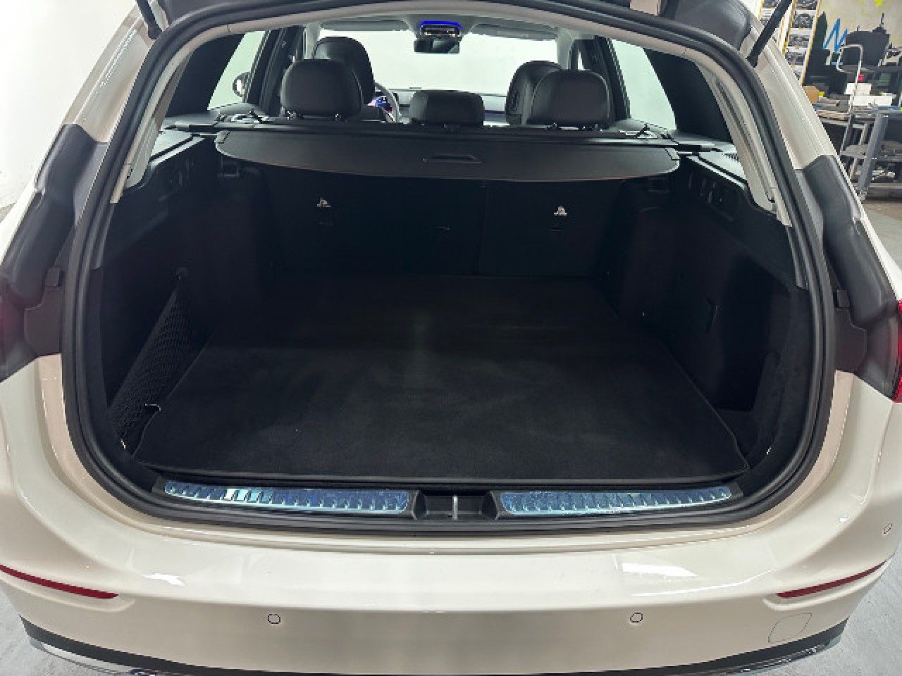 Mercedes-Benz C-Klasse – Bild 12