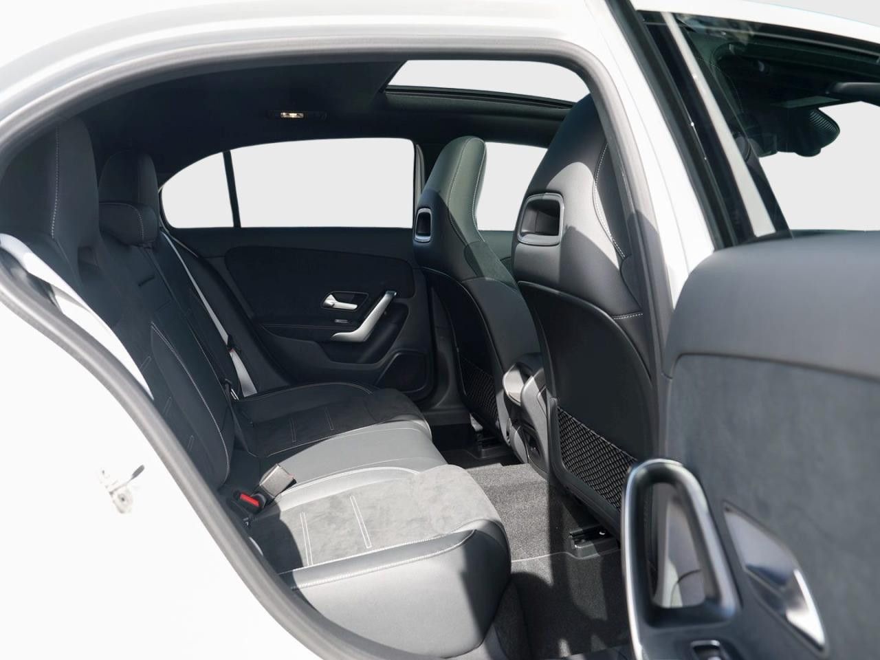 Mercedes-Benz A-Klasse – Bild 11